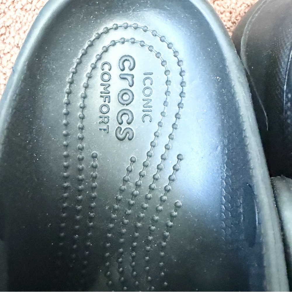 Crocs Iconic Comfort Black Platform Classic Crush Clogs Size 6 - Picture 3 of 6